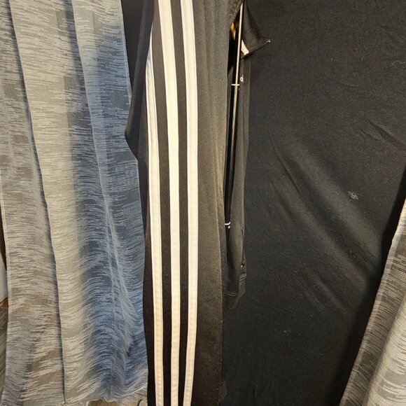 Boys Adidas Zip up Track Jacket XL (18) Mint. - Picture 8 of 8